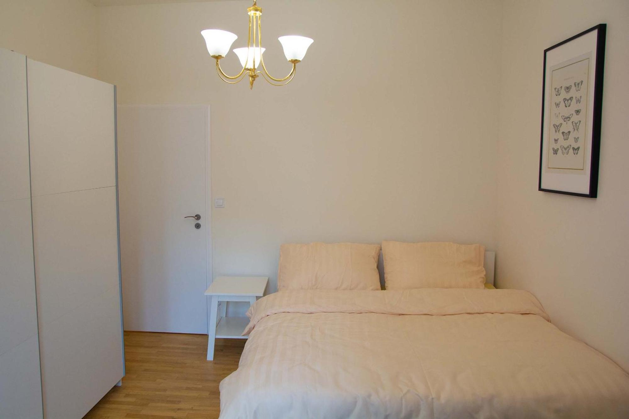 New City Centre Garden Apartment - Central Location Praga Esterno foto