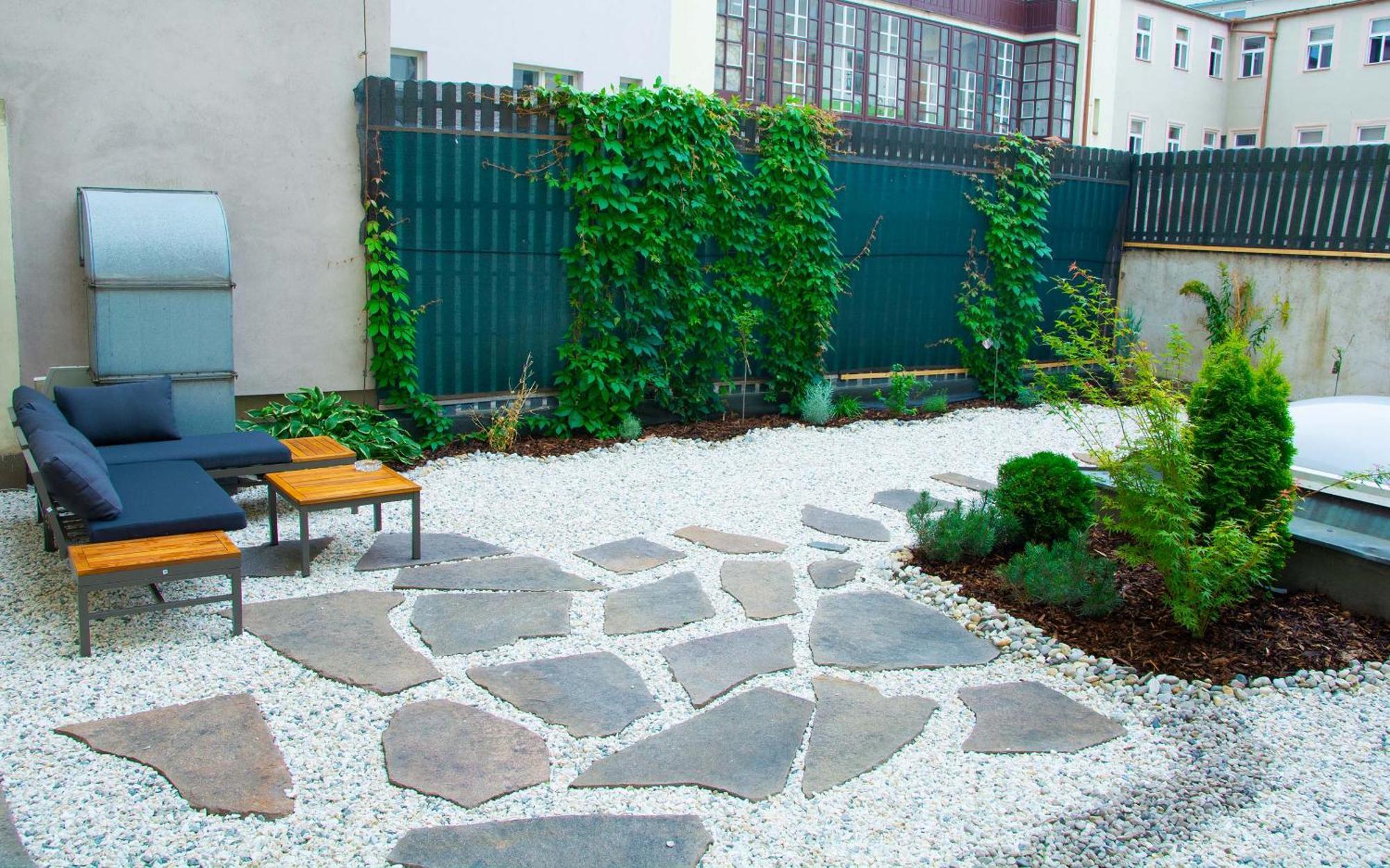 New City Centre Garden Apartment - Central Location Praga Esterno foto